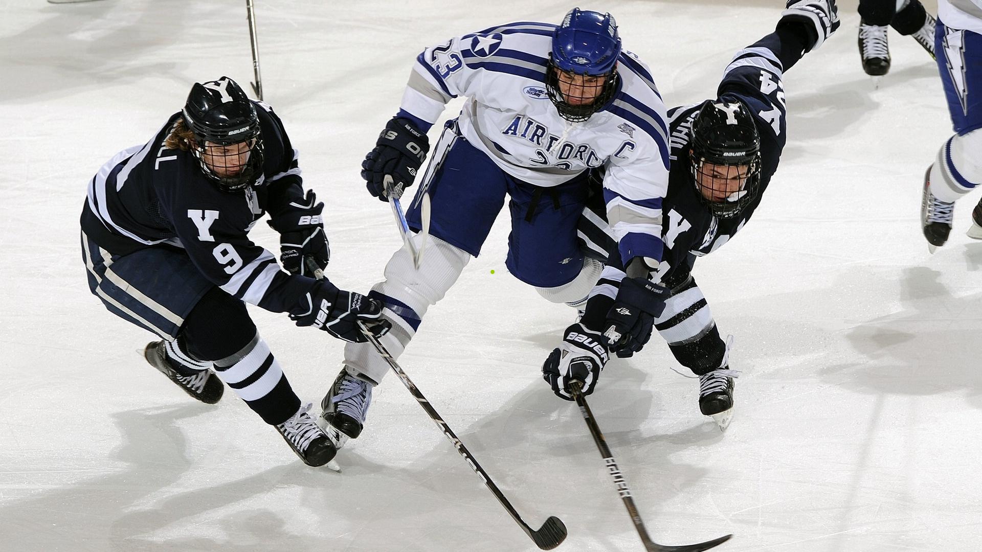 周五巅峰之战，篮球巨星破纪录之夜点燃全民热情