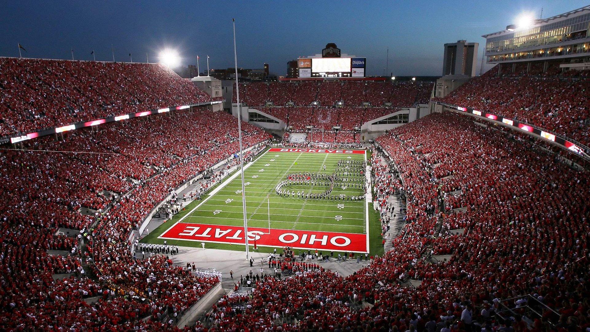 F1赛场惊现盲点对决,诺里斯坦言完全未察维斯塔潘紧追其后!